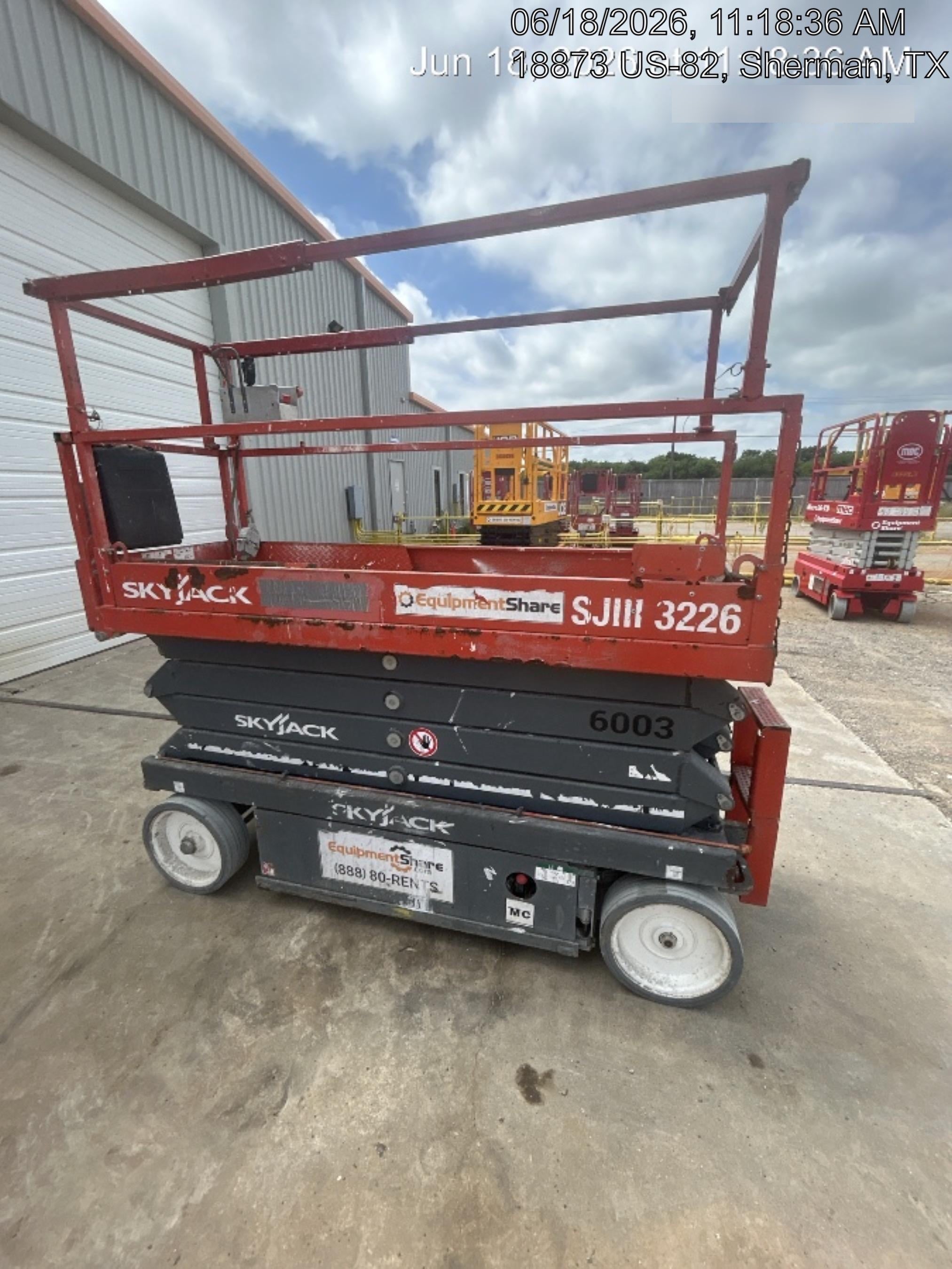 2017 Skyjack SJIII-3226 Skyjack SJ3226, Trojan Battery Set, Extended Warranty 5yr/5k hr
