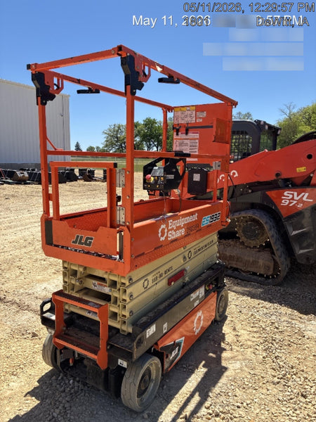 2022 JLG ES1932