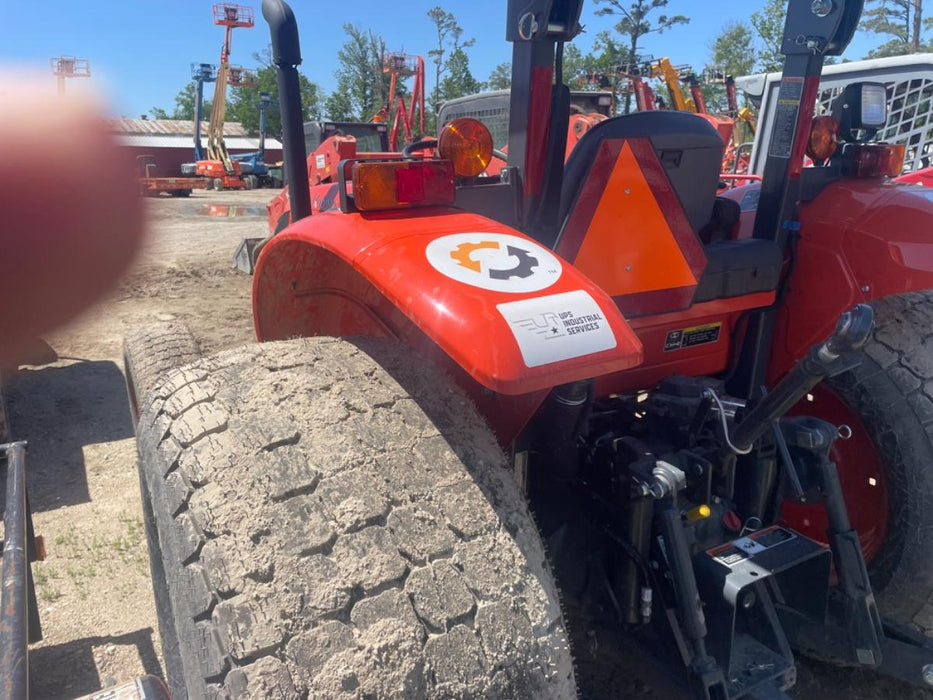 2024 KUBOTA M7060HD Canopy