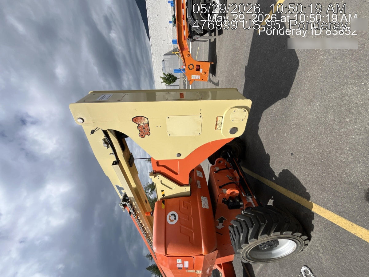 2021 JLG 800AJ