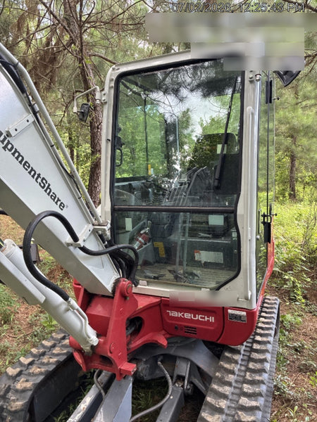 2025 TAKEUCHI TB235-2CR