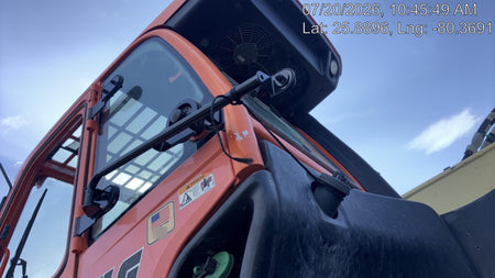 2021 JLG 1732