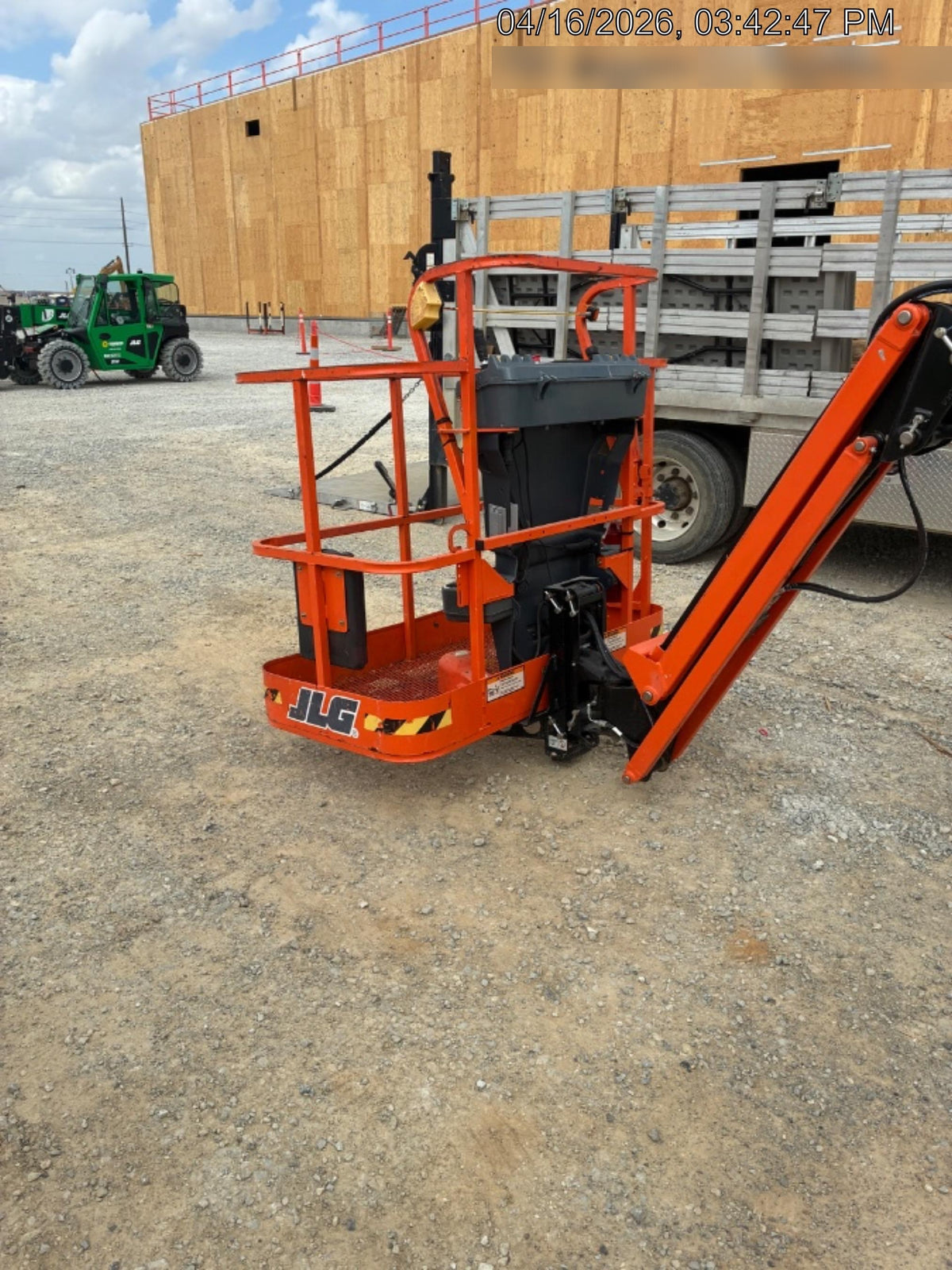 2021 JLG E450AJ