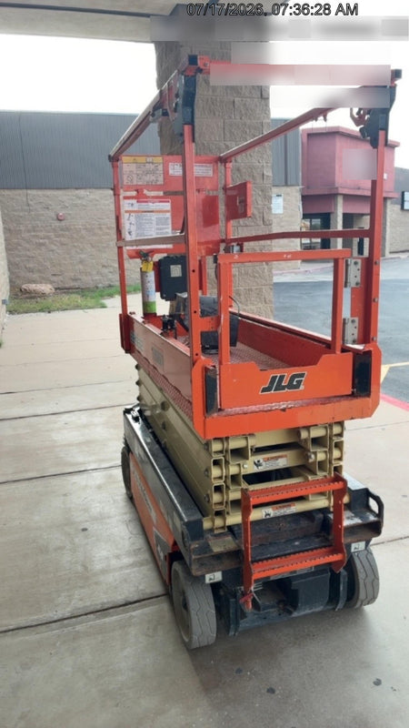 2022 JLG ES1932