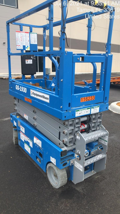 2020 Genie GS-1930 Solid Non Marking Tires, Beacon, Folding rails with half height swing gate