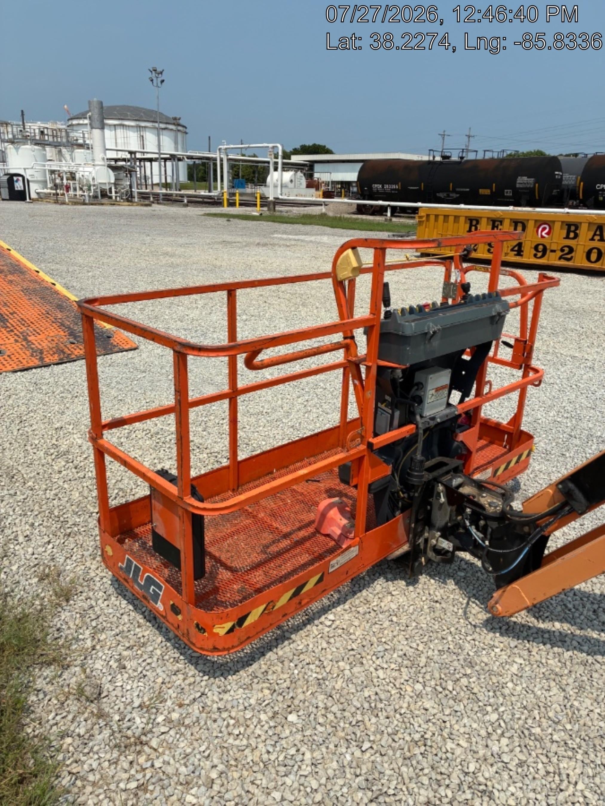 2023 JLG 460SJ