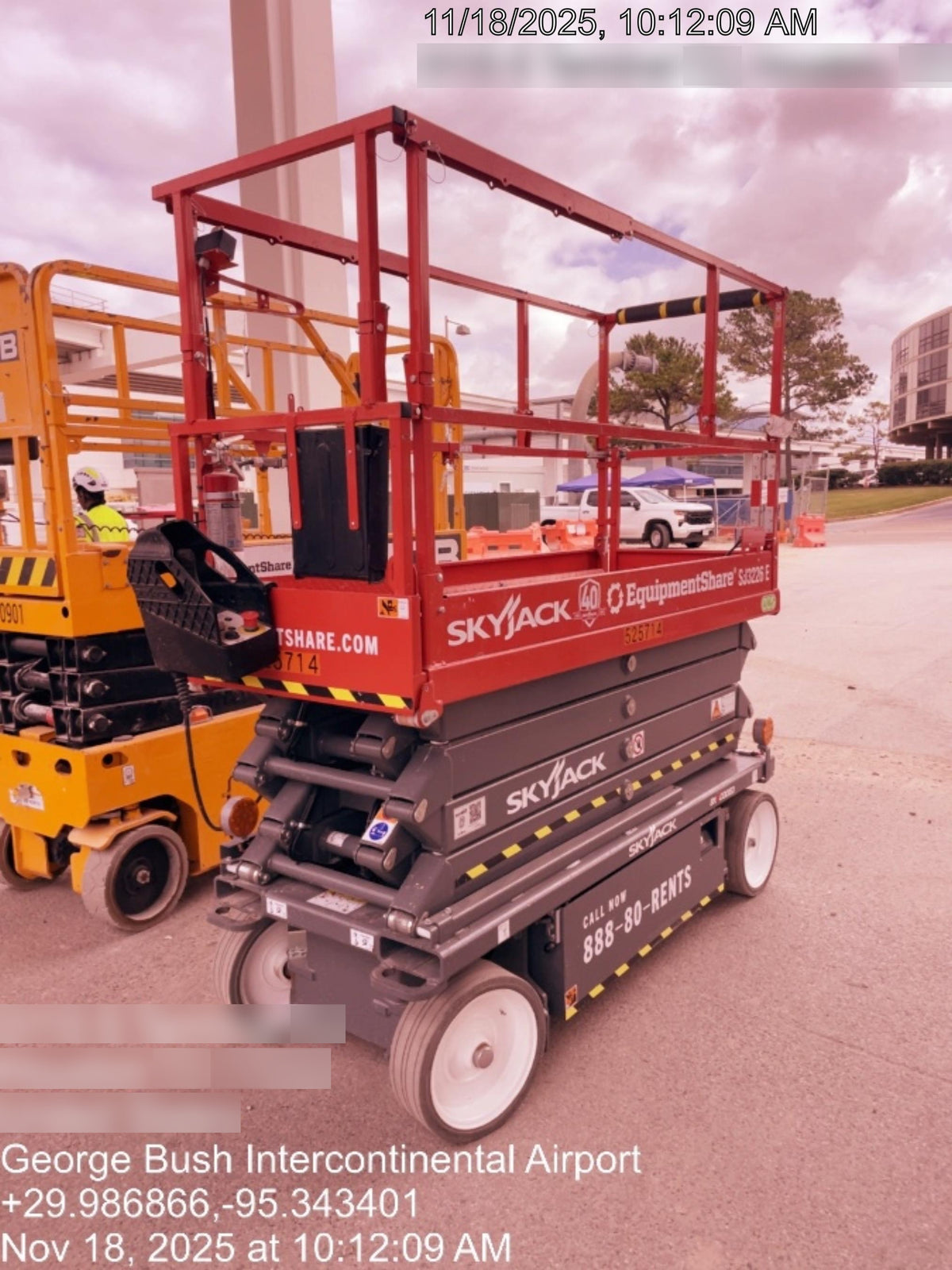 2025 SKYJACK SJ3226