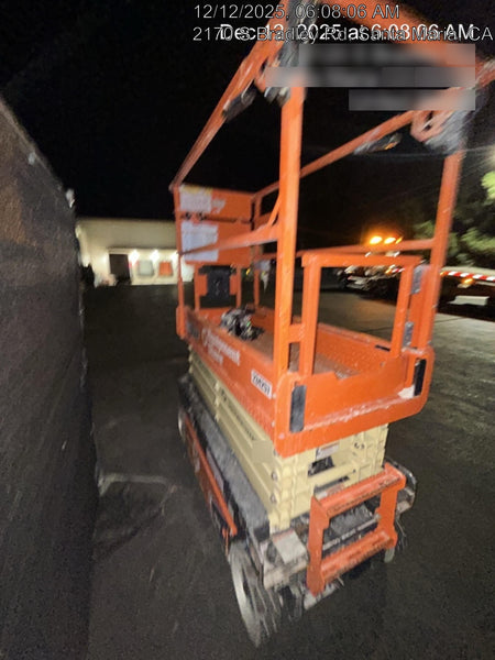 2022 JLG ES1932