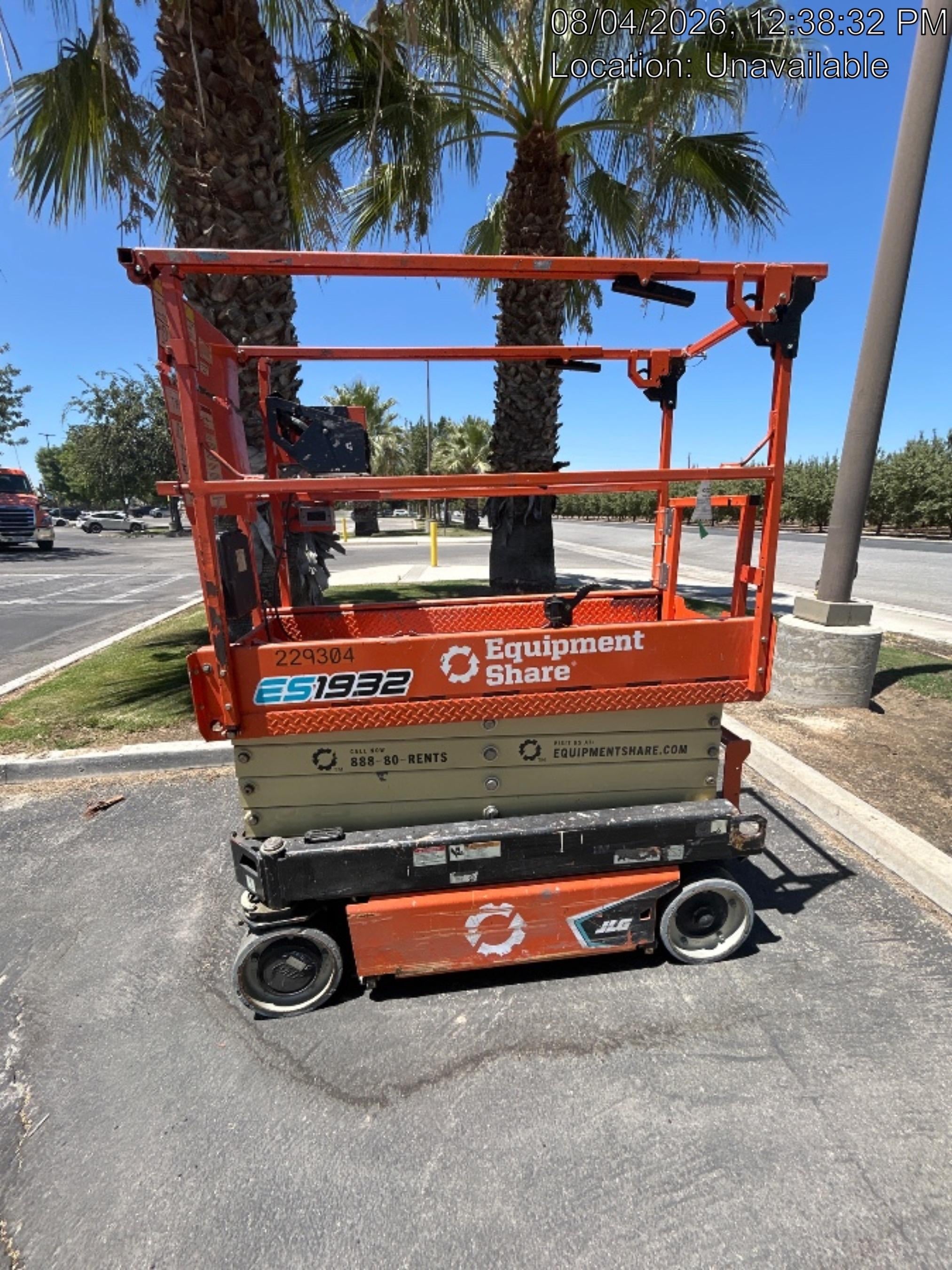 2022 JLG ES1932