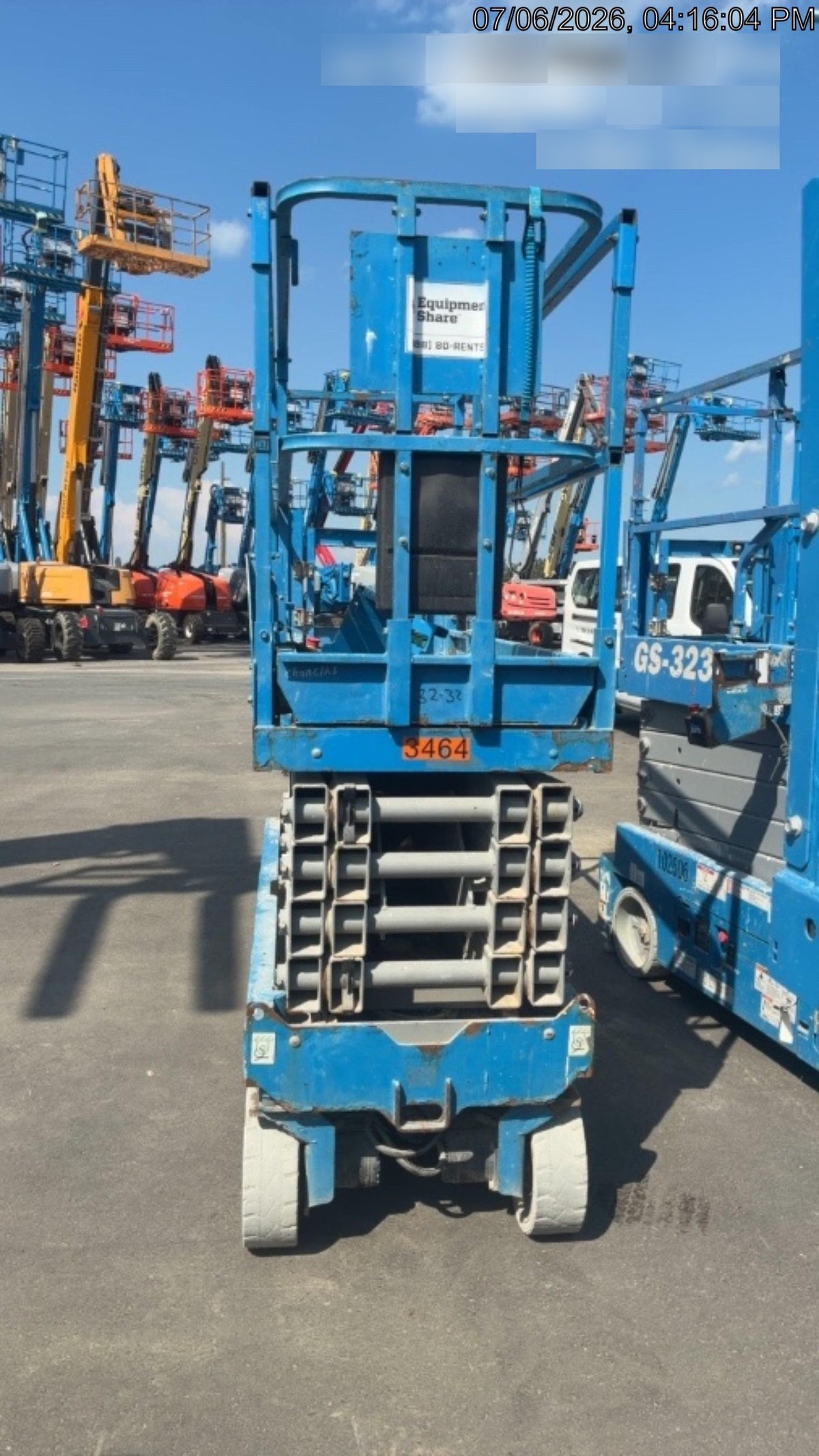 2017 Genie GS-3232 Standard