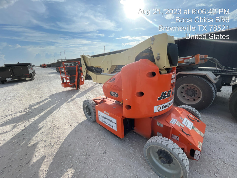 2019 JLG E400AJPN