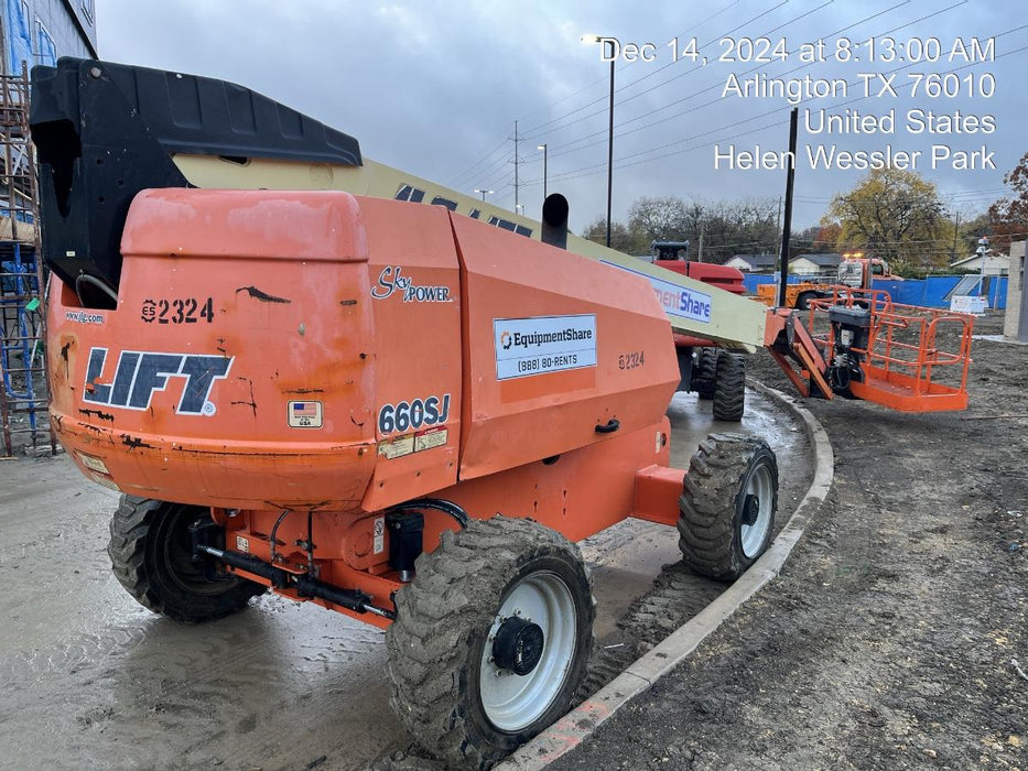 2016 JLG 660SJ