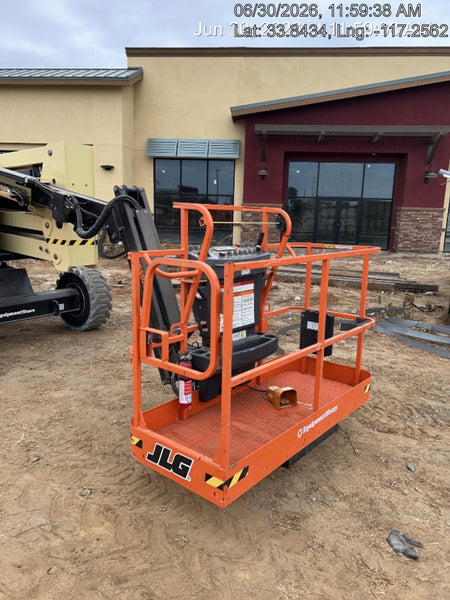2025 JLG 450AJ