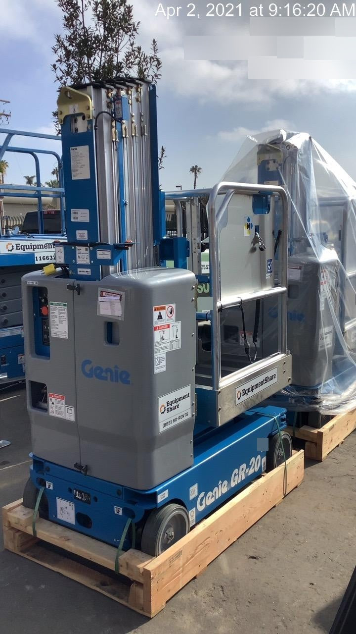 2021 GENIE GR-20