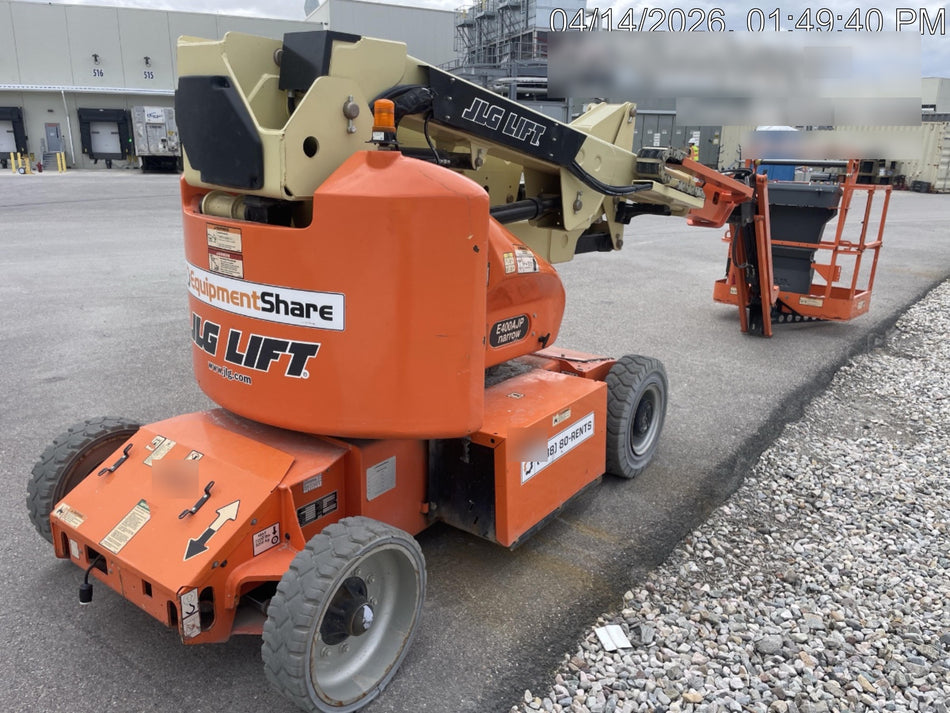 2019 JLG E400AJPN