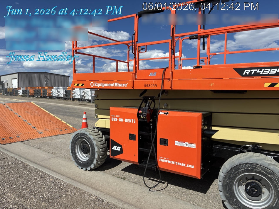 2025 JLG RT4394
