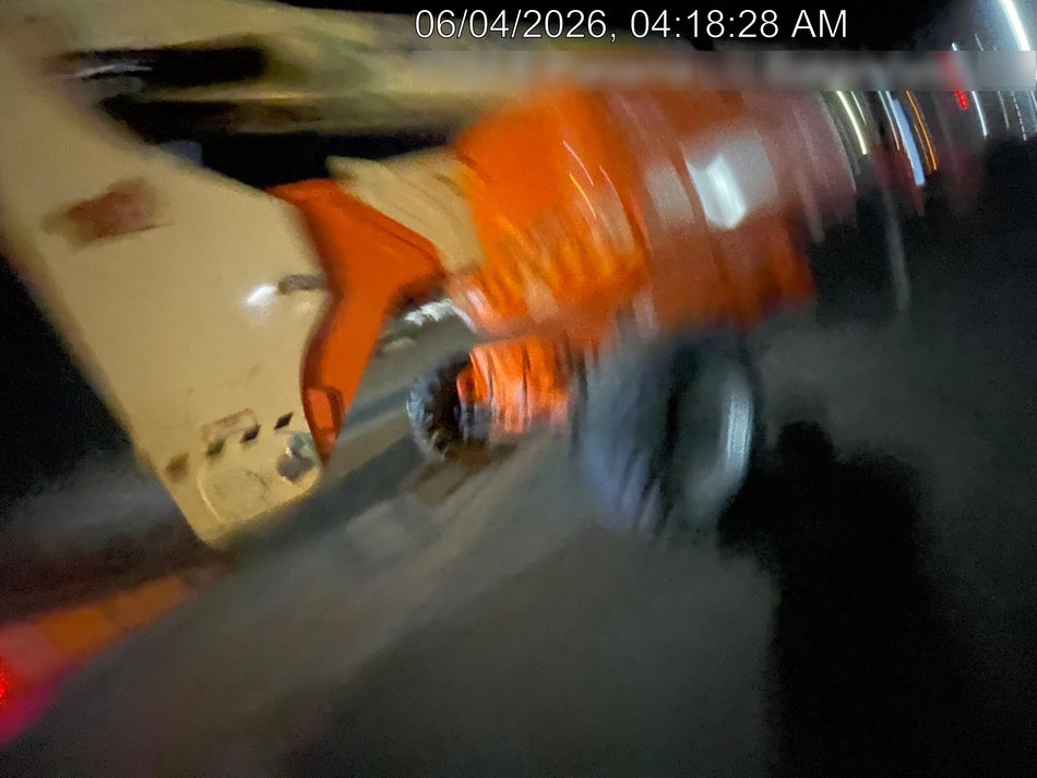 2022 JLG 800AJ