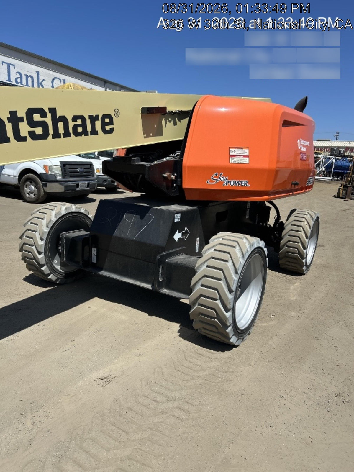 2025 JLG 660SJ