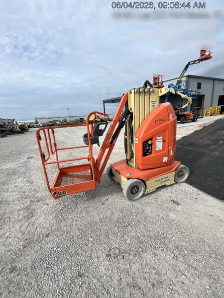 2022 JLG 26E