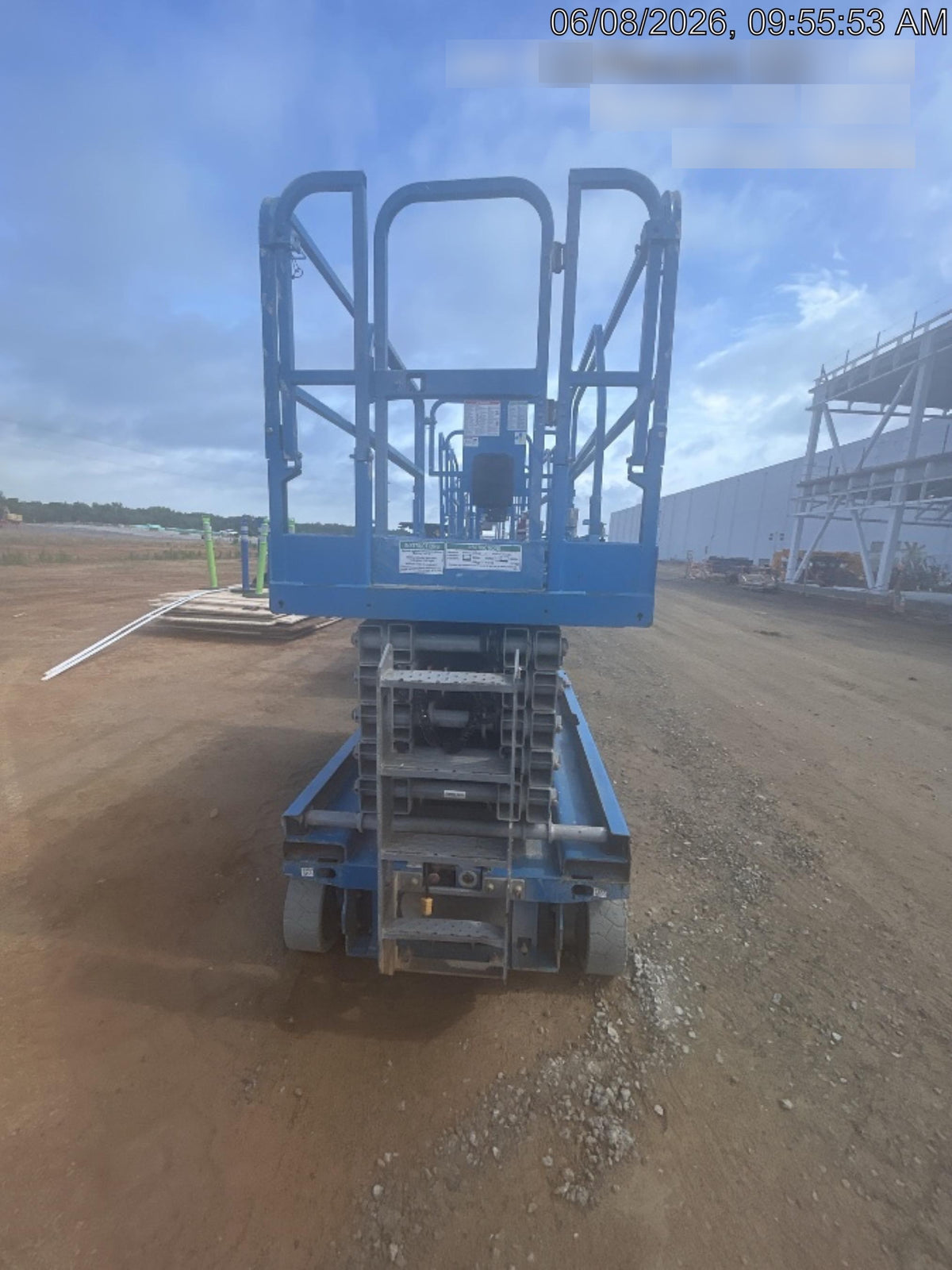 2019 Genie GS-4047 Folding rails with half height swing gate