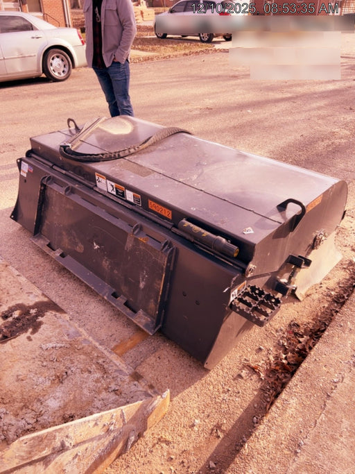 2025 PALADIN Sweepster SB72