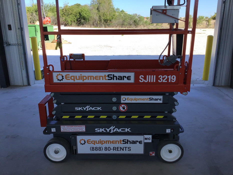 2018 SKYJACK SJIII-3219