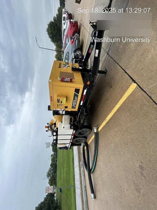 2022 Vac-Tron LP573XDT T4 Koehler Diesel Engine, 500 Gallon Debris Tank, x2 100 Gallon Water Tanks