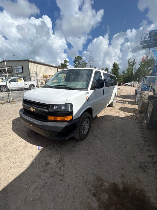 2023 CHEVROLET Express Van - Rental