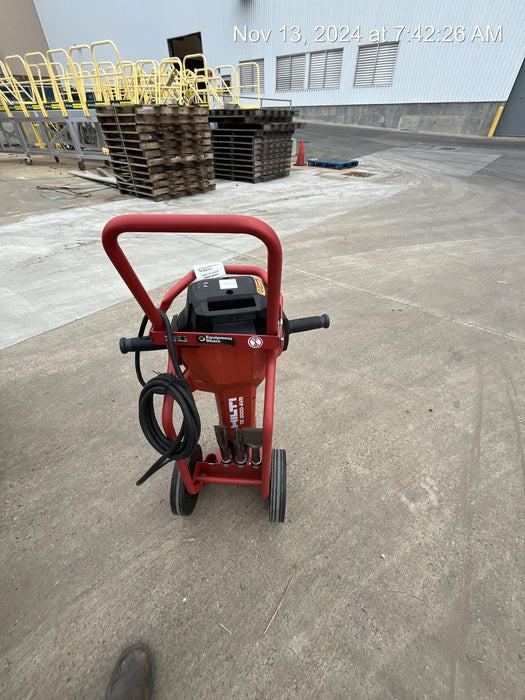 2024 HILTI TE 3000-AVR