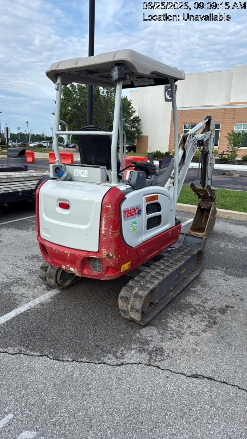 2023 TAKEUCHI TB20e