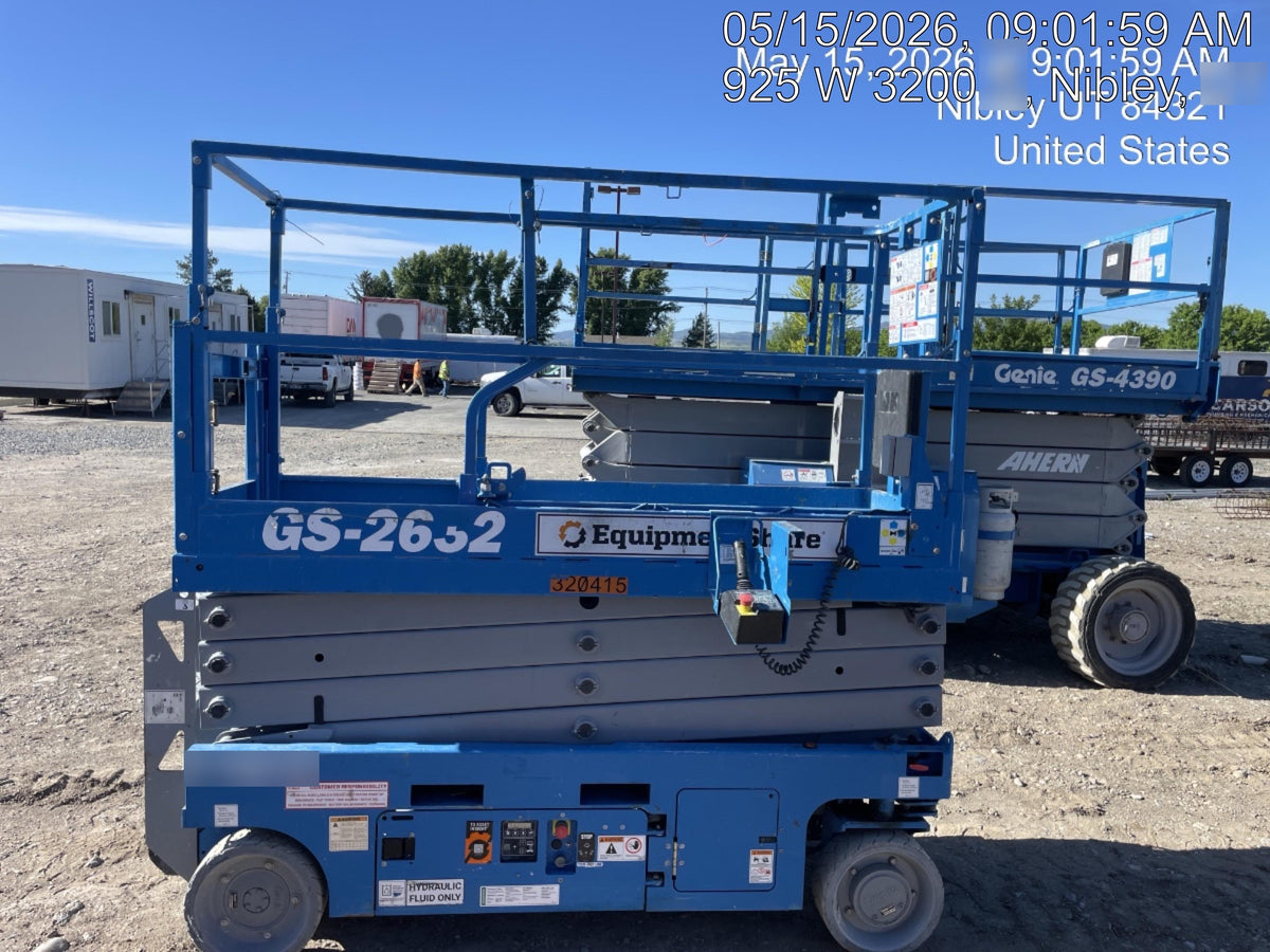 2023 GENIE GS-2632