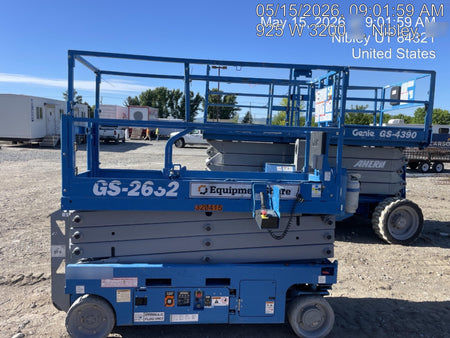 2023 GENIE GS-2632