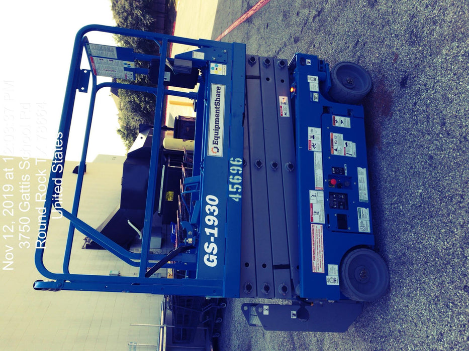 2019 Genie GS-1930 Fixed rails with chain Entry