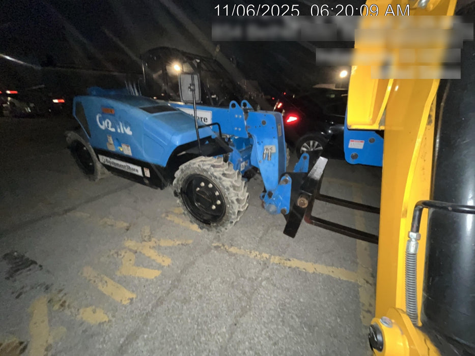 2019 Genie GTH-5519 Canopy, Solid RT Tires, LED Work Lights, Beacon 48" Carriage, 48" Forks