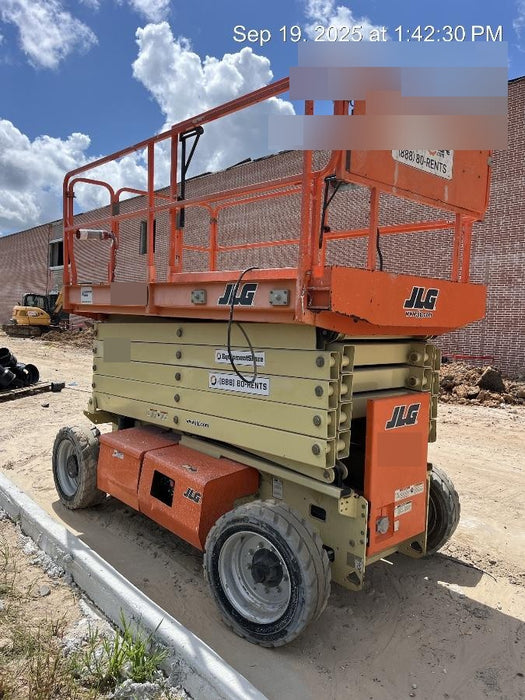2019 JLG 4069LE