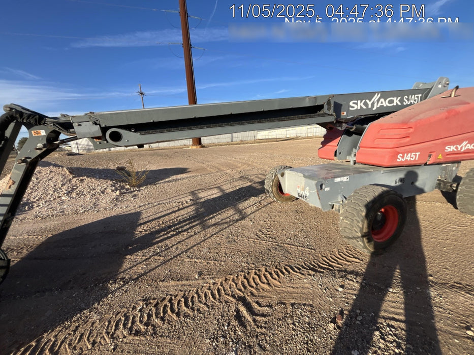 2017 SKYJACK SJ45T+