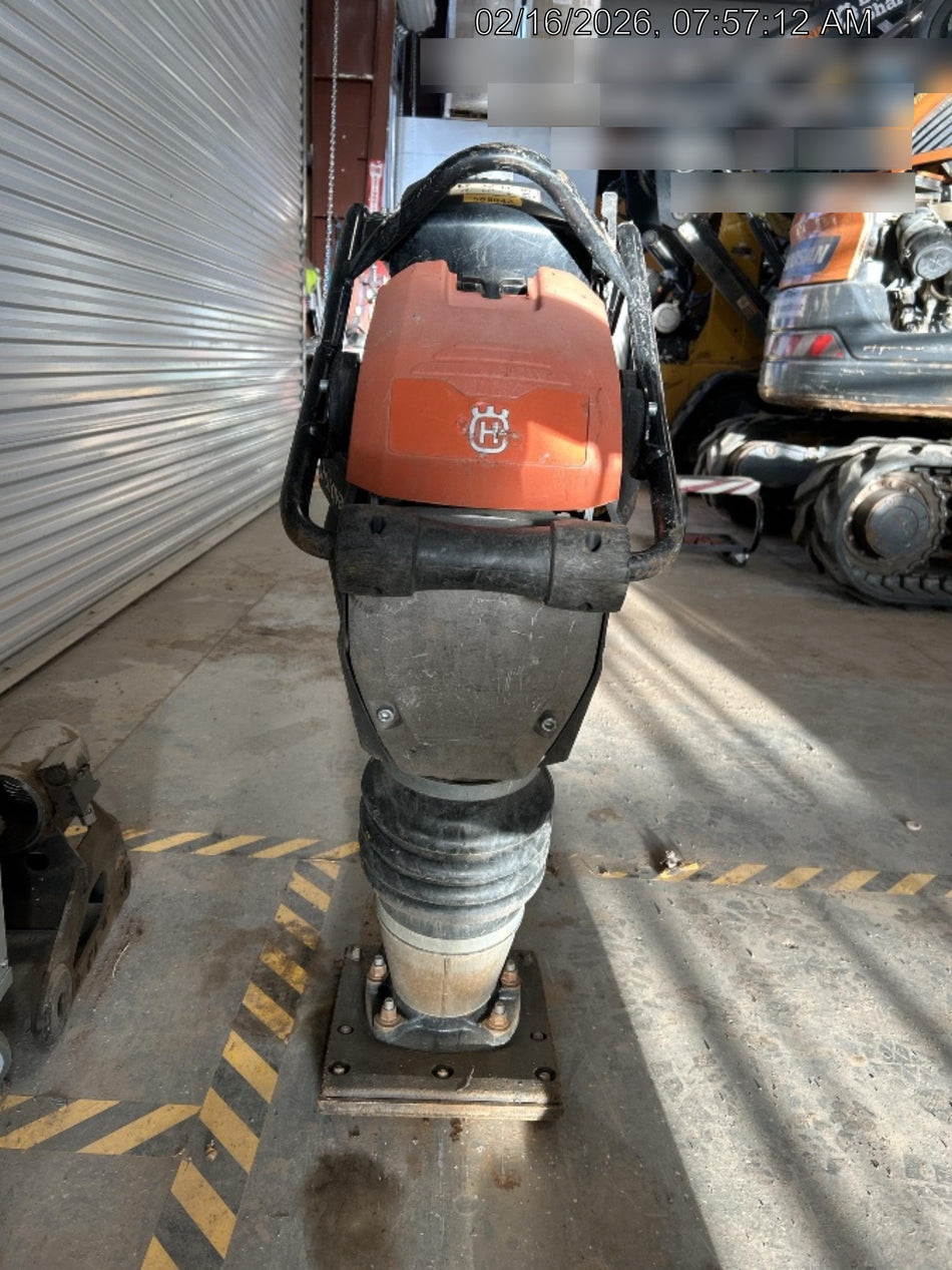 2025 HUSQVARNA LT6005