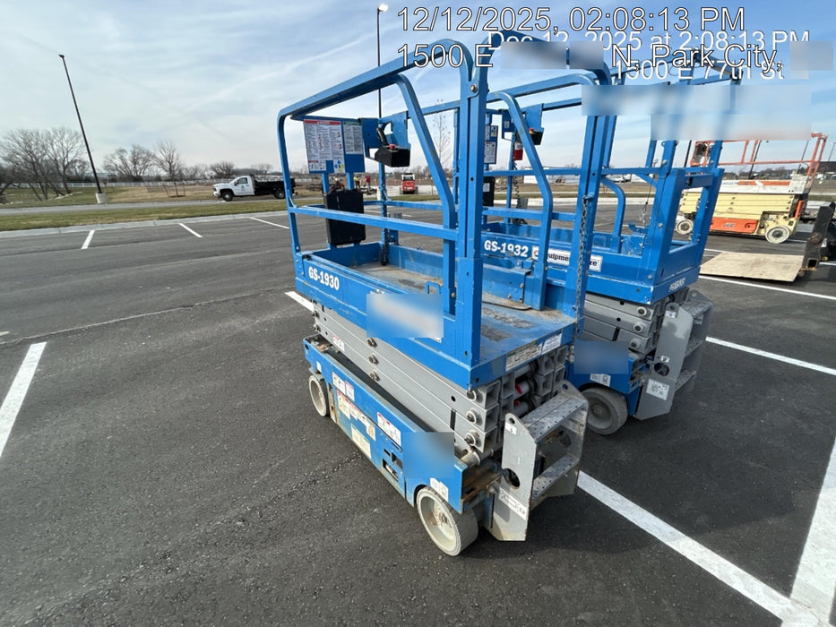 2019 Genie GS-1930 Fixed rails with chain Entry