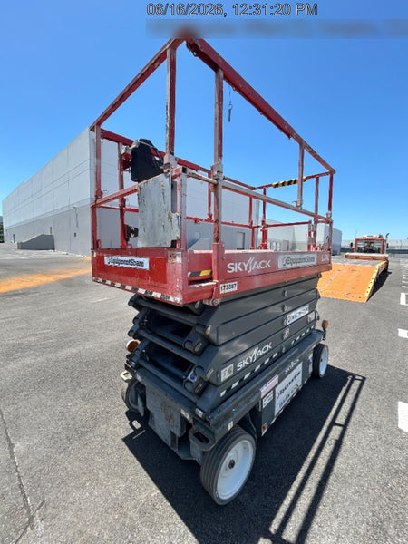 2021 SKYJACK SJ4740