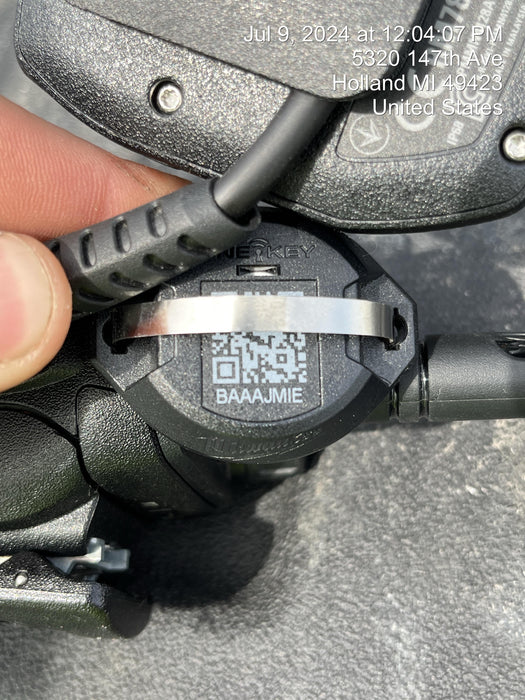 2024 MOTOROLA R7 DISPLAY