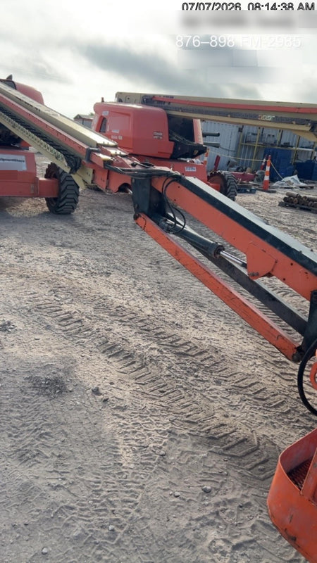 2019 JLG 660SJ