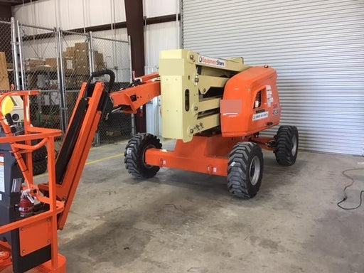 2019 JLG 450AJ