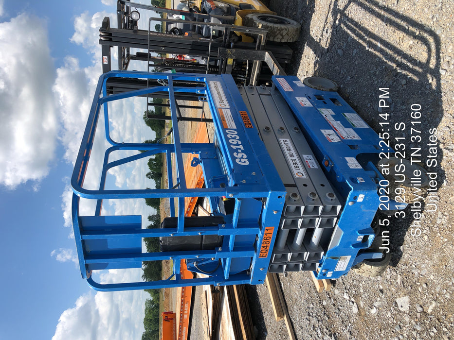 2019 Genie GS-1930 Fixed Rails with Chain Entry