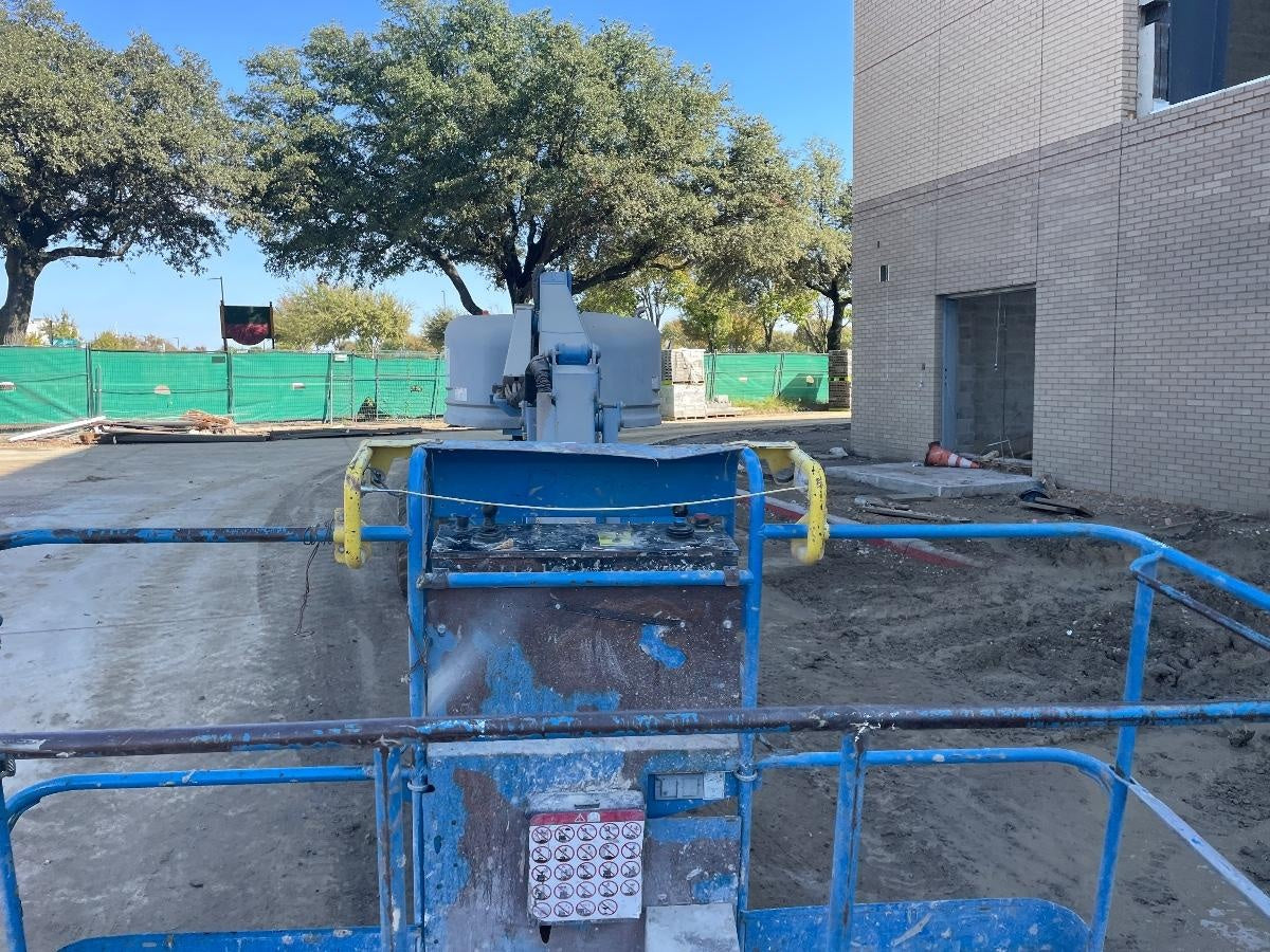 2018 GENIE S-45