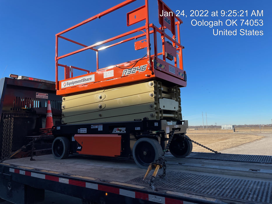 2021 JLG R3246