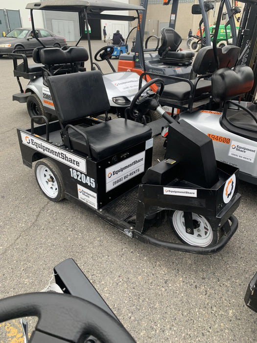 2021 Expeditor Expeditor 3 wheel Expeditor, Steering Wheel, Solid Non marketing tires, Ball Hitch, Front bumper, Painted Black