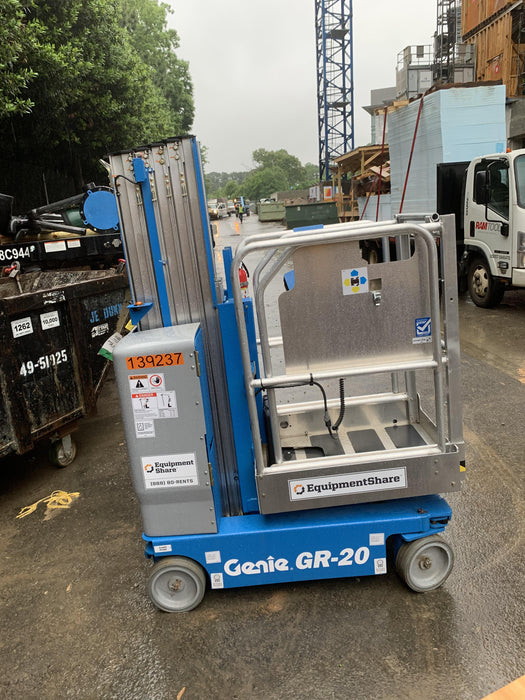 2021 GENIE GR-20