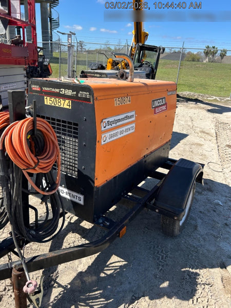 2021 Lincoln Electric Vantage 322 Vantage 322 Ready Pak 3 w/ Telematics & Decals, ORANGE (includes trailer, cable rack, fender light kit)