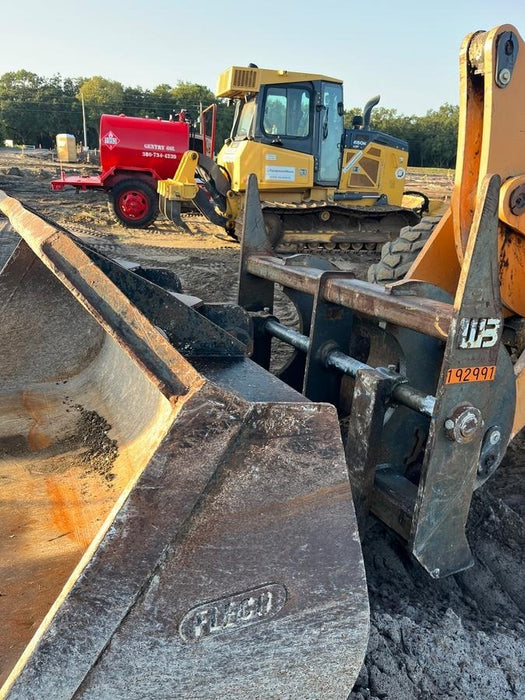 2016 Case 721F CLOSED CAB, JRB 416 STYLE HYD COUPLER