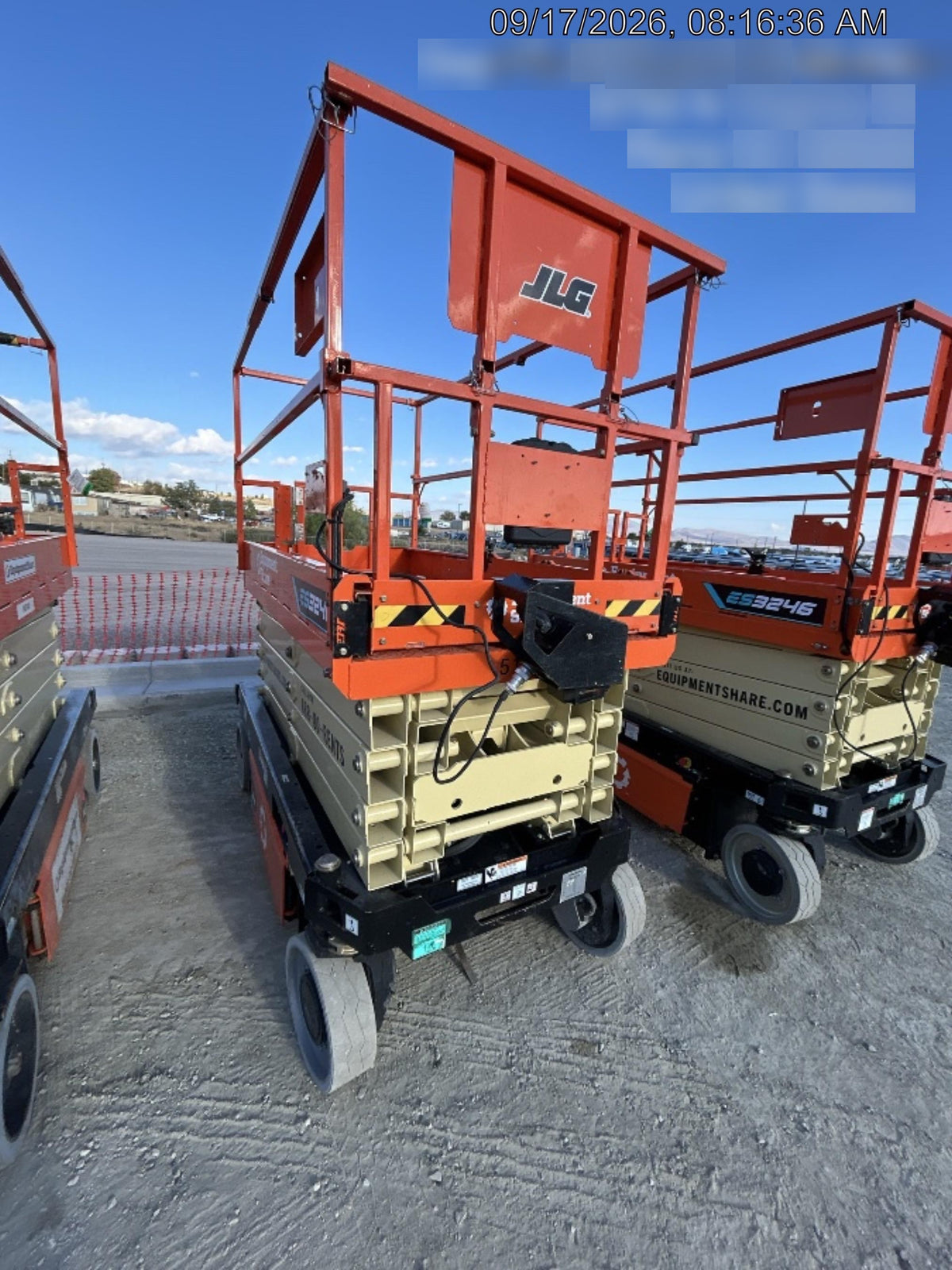 2025 JLG ES3246